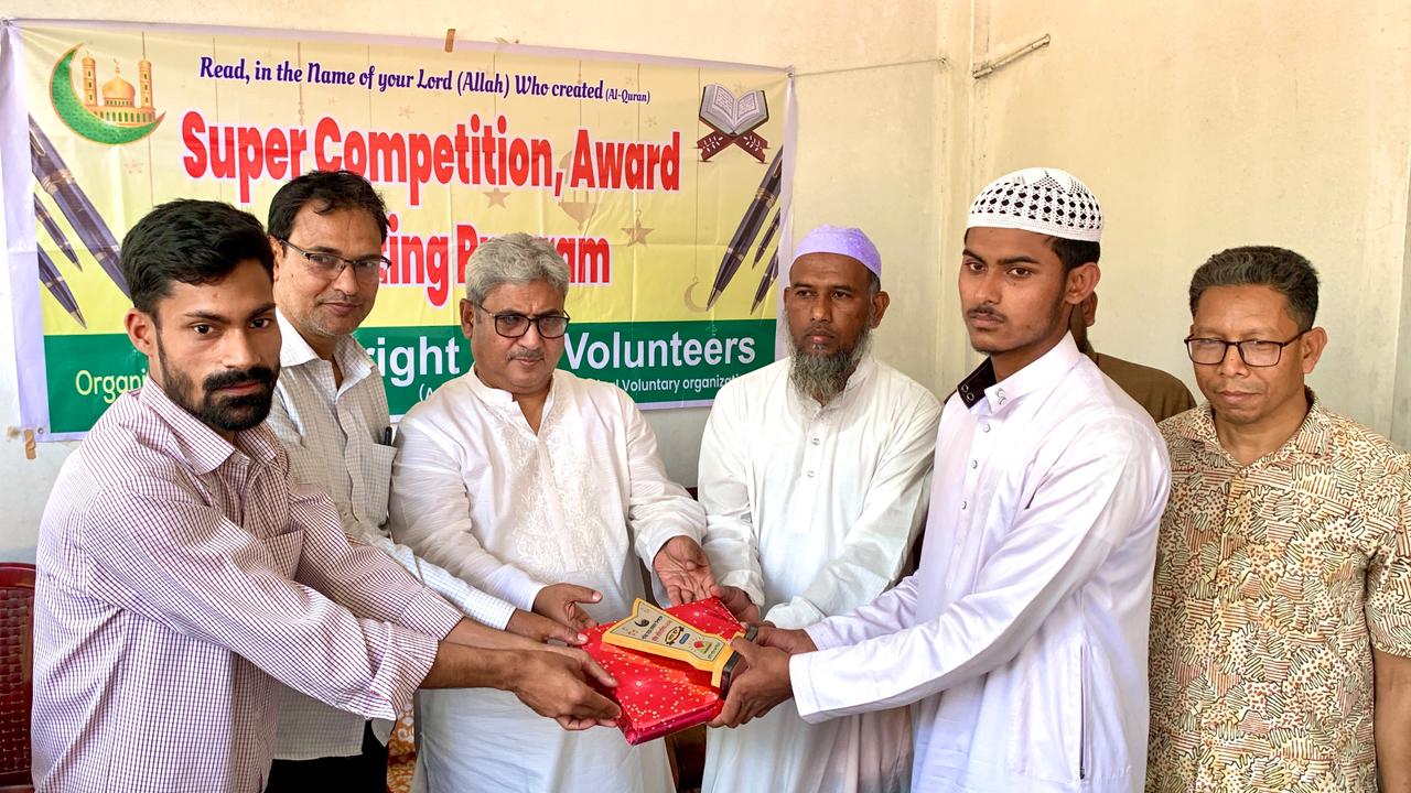 প্রত্যন্ত এলাকায় ছাত্রদের নিয়ে বিএলভির সুপার কম্পিটিশন, কুরআন উপহার